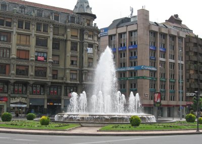Another fountain in Leon