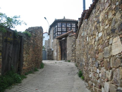 Abandoned stone houses in Rabanal