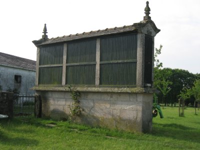 Typical Galician horreo that safekeeps corn from mice