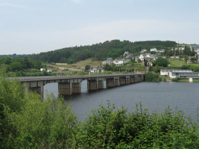 Bridge across Rio Mio in Portomarin