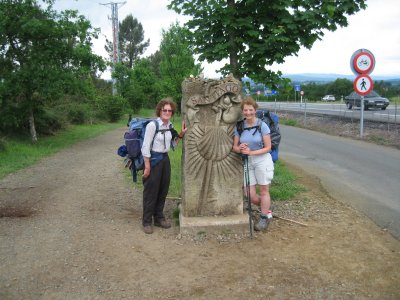 Maggie and Marisa, at the entrance to Santiago