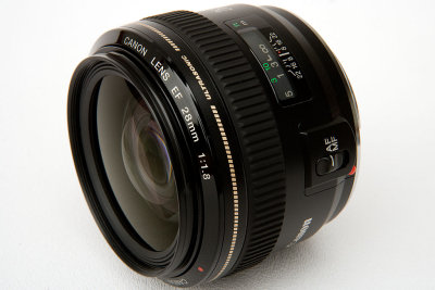 Canon Lens EF 28mm f/1.8