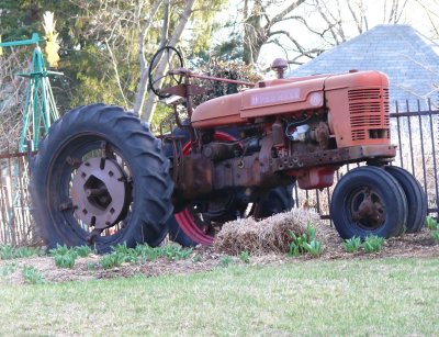 farmall h tractor