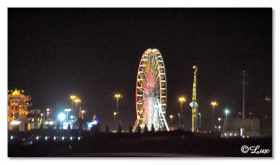 Global Village-Giant wheel.jpg