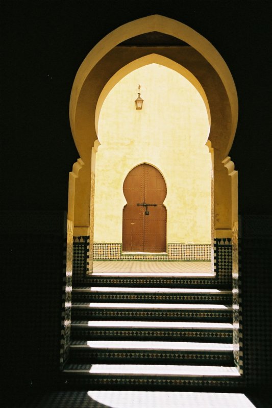 img001.jpg