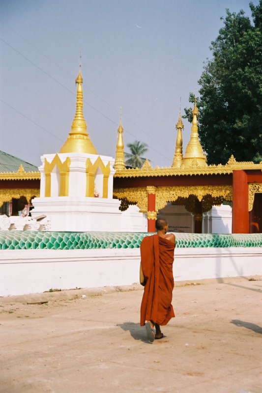 img035.jpg