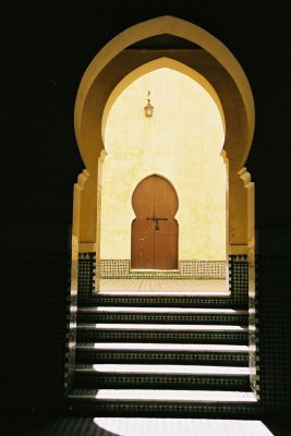 img001.jpg