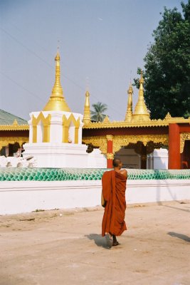 img035.jpg