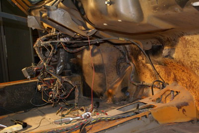 914-6 Wiring Harness Removal - Photo 6
