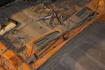 914-6 Wiring Harness Removal - Photo 12