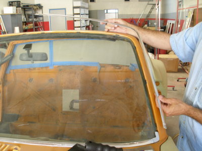 914 Windshield Removal - Photo 10