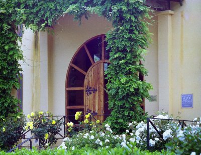 Entrance to French Farm