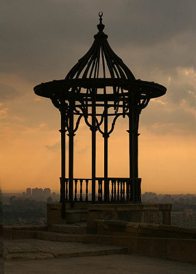 Gazebo at Mohammed Alli Mosque.jpg