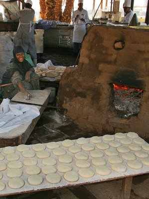 Bread Maker at Luxor Sheraton.jpg
