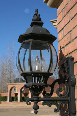 lantern f 4.0.jpg