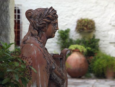 Vorres garden sculpture.jpg