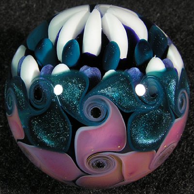 Very cool little implosion pattern on the top of this one, with a fun color combo.