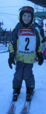 Marco beim Skirennen