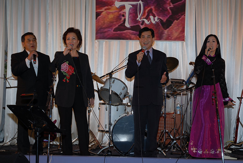 Doan Chinh-Huyen Chau-Mong Hung-Nguyet Lan