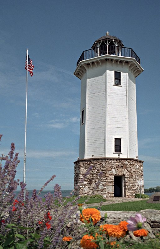 lighthouse.jpg