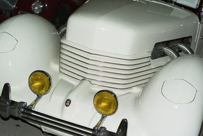 1937 Cord 812 Supercharged Cabriolet.jpg
