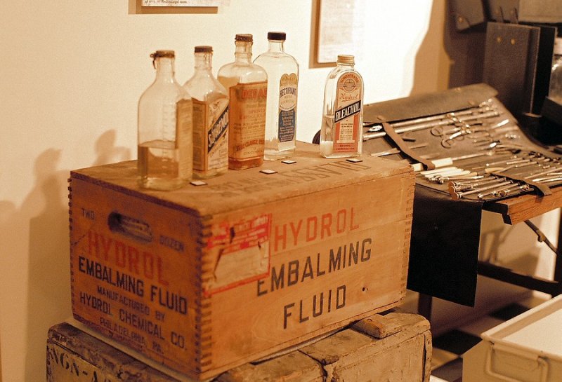03_funerary_museum_supplies.jpg