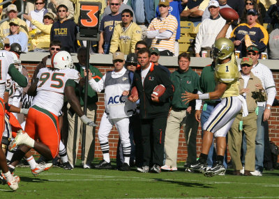 Jump pass by Tech QB Reggie Ball