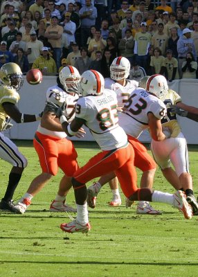 Miami FL Sam Shields halls in a pass over the middle