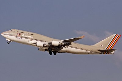 Asiana 747-400 - Take Off 25R LAX