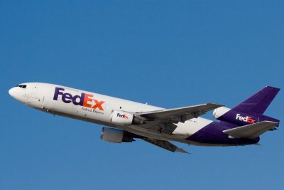 FedEx DC-10 - Take Off 25R LAX