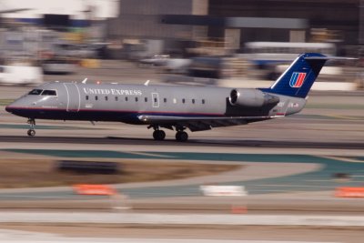 United Airlines CRJ