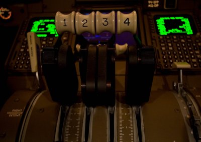 Thrust Levers Boeing 747-400