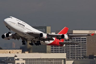 Qantas B747-400