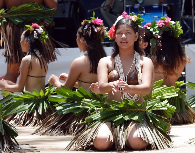 Flame Tree Festival Dancers