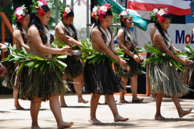 Flame Tree Festival Dancers