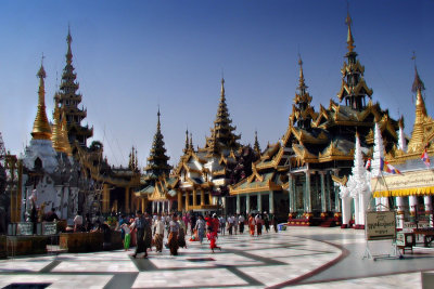 Magical Shwedagon Paya