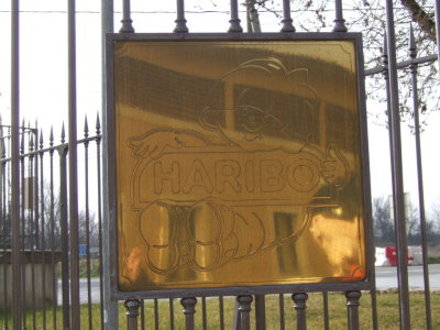 D1 Pont des Charrettes - Liquorice museum.JPG