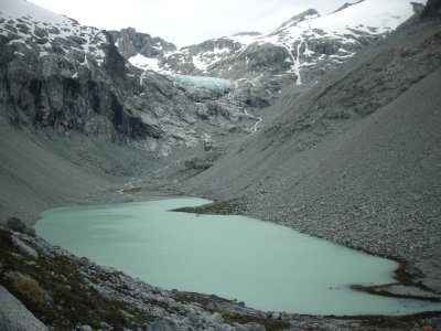 fetus lake and hanging glacier