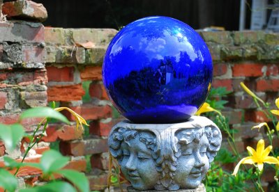 Gazing ball