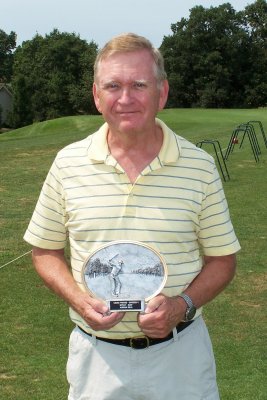 Don Field Picks up the Gross honors in Division 2 with a score of 80