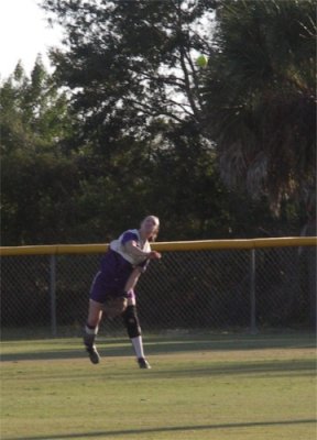 Kate Tests The Shoulder In Warmup
