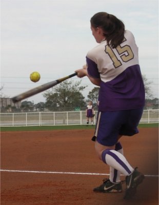 Lindsay drills a soft toss