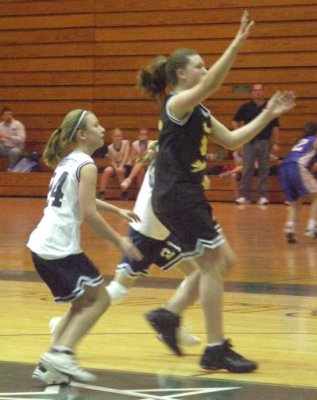 Caitlin Guards the Center