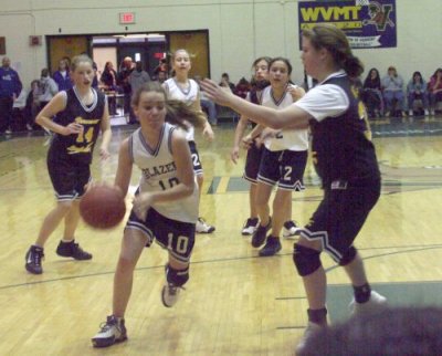 Katherine Drives To the Hoop