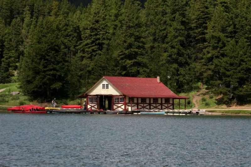 Boat House - Maligne Lake