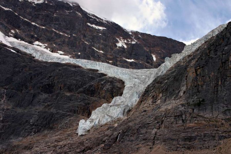 Angel Glacier - Mount Edith Cavell
