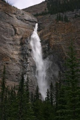 Takakkaw Falls (1)