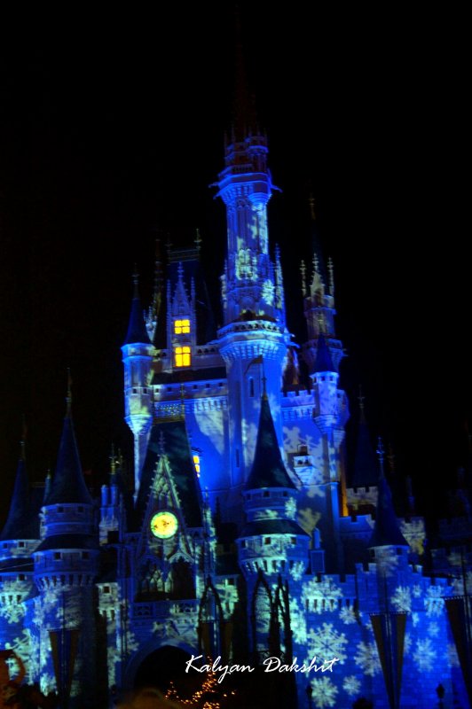 Lighting effects at Cinderella Castle