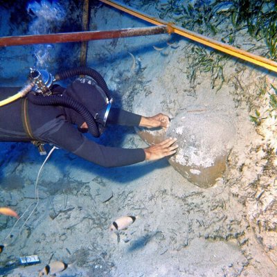 Digging Out Amphora