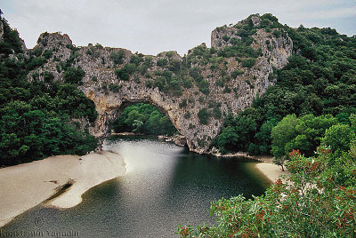 Gorges de l'Ardche. Pont d'Arc